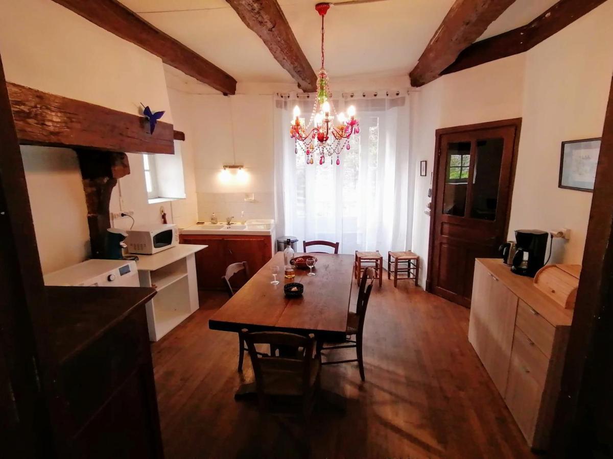 11 Rue Basse Najac Villa Buitenkant foto